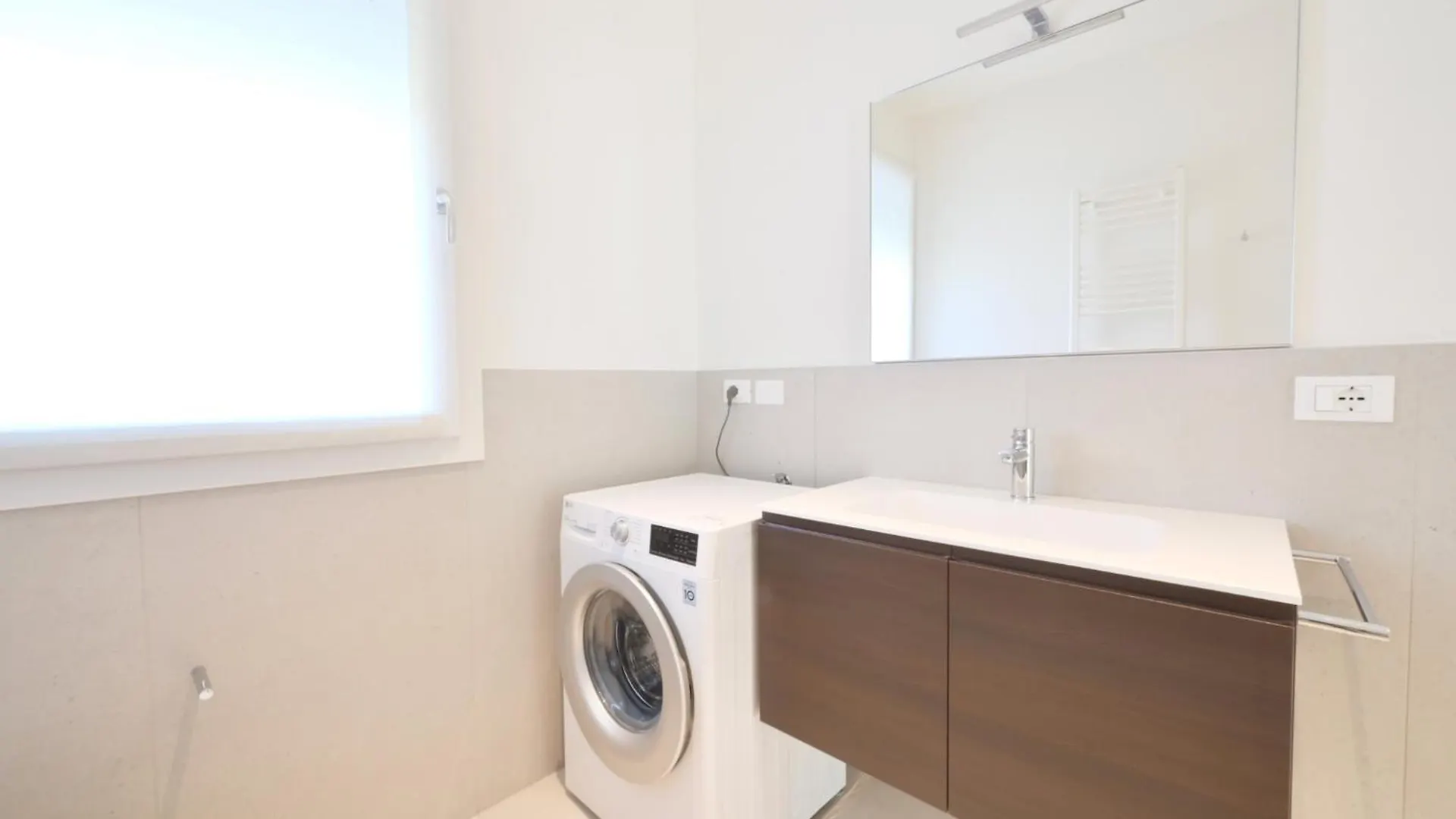 לידו די ג'סולו L14 Apartments לידו די ג'סולו